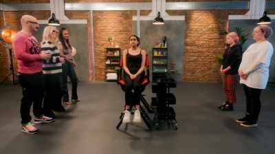 I need you to get it on,
get it on, get it on, - Glow Up: Britain's Next Make-Up Star
