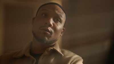 I need you to get Sugar
Ray and Quan over here, - Dutch II: Angel's Revenge