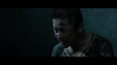 I need you to keep me from dying and make sure the guards come - The Outsider