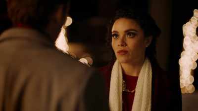 I need you to know that
I was not after Six Degrees. - Six Degrees of Santa
