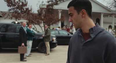 I need you to step back
with the others. Thank you. - The Line