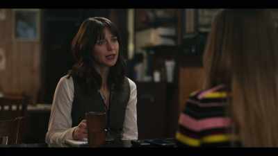I need you to tell me
what "it" was. - The Girls on the Bus