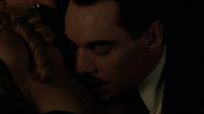 I need you to write three letters. - Dracula