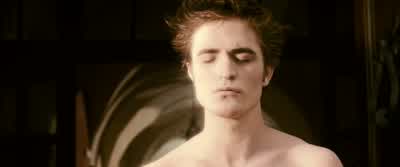 Don'tBELLA PANTINGHeavenYou have to moveOpen your eyes Look at me I'm aliveYou have to moveBellaYou're hereI'm hereBellaYesI needed to make you see me onceYou had to know that I was alivethat you didn't have to feel guilty about anythingI can let you go - The Twilight Saga: New Moon