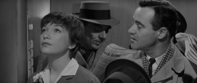 I never catch colds - The Apartment