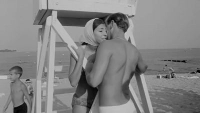 I never let anyone kiss me like this before - The Horror of Party Beach