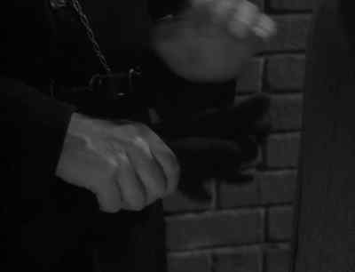 I never saw anything so quick
or anyone so strong. - Alfred Hitchcock Presents