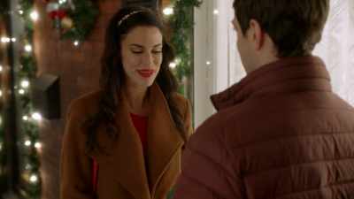 I never should've
made you choose - Angel Falls Christmas