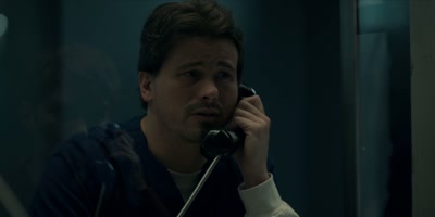 I never touched her, Brit.
I never even looked at her that way. - Accused