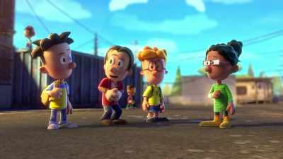 - I noticed there's no locks
on the fences. - Big Nate