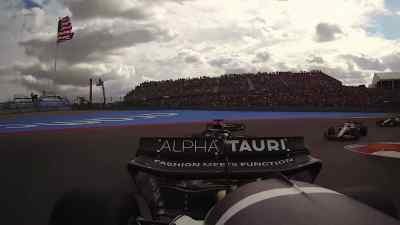 Okay, we are in front. - Formula 1: Drive to Survive