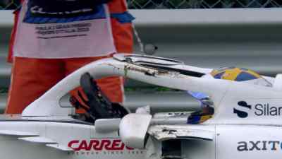 Okay, Marcus. Radio check. - Formula 1: Drive to Survive