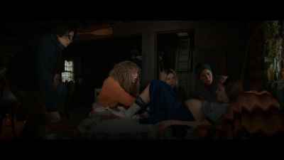 Okay, Misty, you got this.
You can do this. - Yellowjackets
