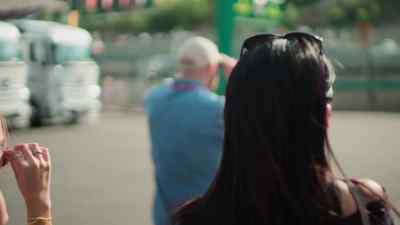 On board with Alex Albon, - Formula 1: Drive to Survive