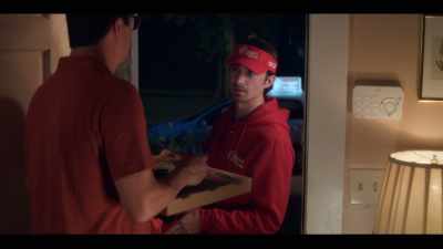- I only have a twenty. That's a bad tip.
- Oh, don't sweat it. - The Sleepover
