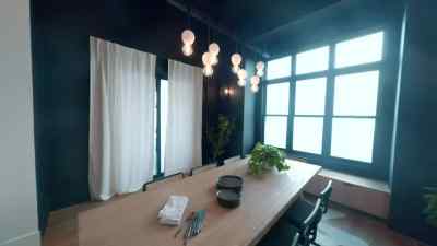 Ooh, I love
this light. This is cool. - Rock the Block