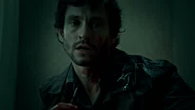 I open his chest wall. - Hannibal