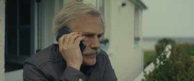 I owe you an apology
about last night. - Old Guy