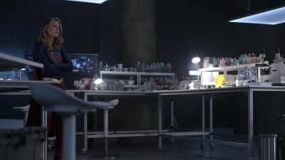I owe you an apology, - Supergirl