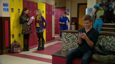 (Phone swooshing) - Girl Meets World