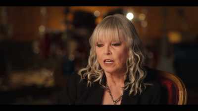 I was planning on
going to school, - Women Who Rock