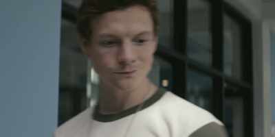 I play whenever
they start fighting, - Dexter: Original Sin