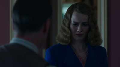 I pointed to that sign
and I said, - The Last Tycoon