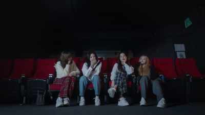 - I was pretty worried.
- We were very worried. - Blackpink: Light Up the Sky