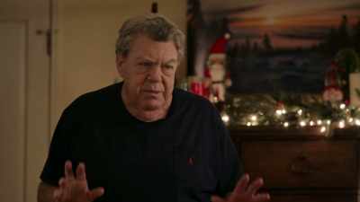 I promise that I will stop
huffing paint - Christmas with the Campbells