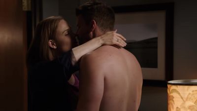 I promise
this won't hurt a bit. - Bones