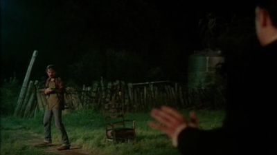 I propose to fight it out on this line - Texas Chainsaw Massacre: The Next Generation