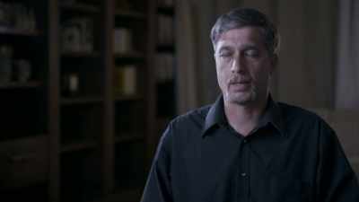 I punched fences, I pulled
off the paper towels, - World's Most Evil Killers