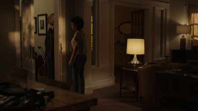 I put your clothes
out on the bed. - The Chi