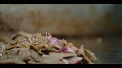 I put some, uh,
background touch to the food. - Street Food: USA