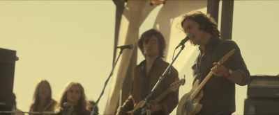 ♪ I put the man in the moon ♪ - Daisy Jones & the Six