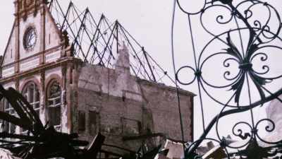 I ran through the burning buildings - Greatest Events of World War II in Colour