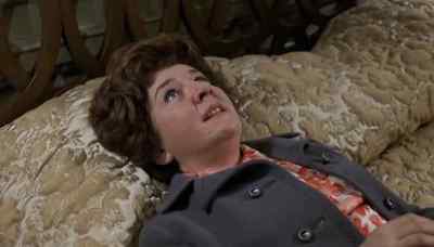 I read the ceiling, too. - Plaza Suite