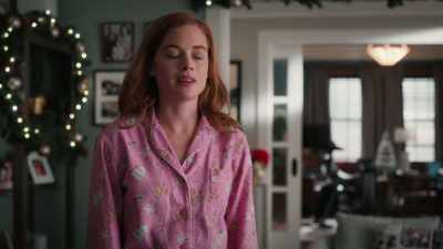 I realize now that I was
clearly holding onto something, - Zoey's Extraordinary Christmas