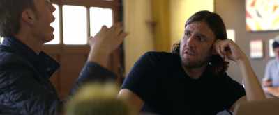 I realize
that might sound unremarkable at first, - The Minimalists: Less Is Now