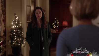 I really do want you
to come and work with me here. - A Bramble House Christmas
