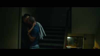 - I really have to pee.
- Shouldn't have drunk so much. - Furioza