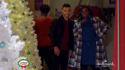 I really hope
he doesn't do the bump. - A Holiday in Harlem