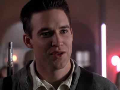 I really look ,,,
-Watch What you say, - Sliders