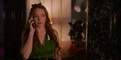 - I really need to see you.
- I'll be there soon. - Irish Wish