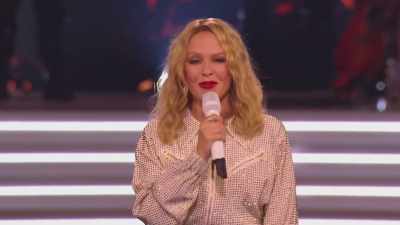 I really, really appreciate it,
and I love you for that. - An Audience With Kylie