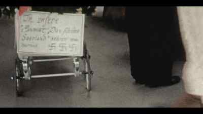 Refugees by the thousands - World War II: From the Frontlines