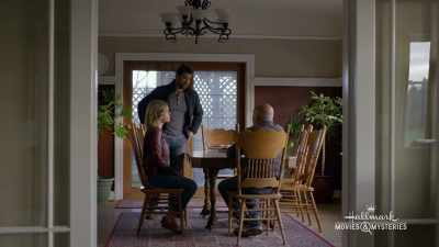 I refuse to debate
the plausibility of this - Poisoned in Paradise: A Martha's Vineyard Mystery
