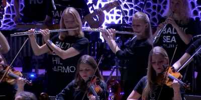 I remember, particularly
with the choir and Senab,
who-- who leads that choir, - Bastille ReOrchestrated