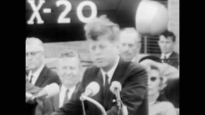 I remember thinking,
this is really historical. - JFK: What The Doctors Saw