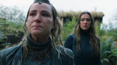 I REMEMBER WHEN SHE THREW
THIS INTO THE BRIDGE. - The 100